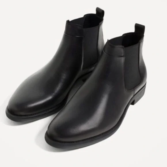 Men’s ZARA Black Leather Chelsea Ankle Boots Sz.42 ( US Sz.9 ) Zara Men Pointed Toe Chelsea Boots Black Faux Leather US 9  main image 2